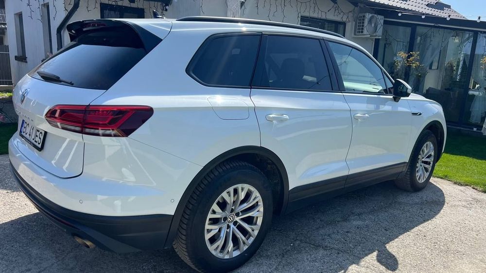 VOLKSWAGEN Touareg 2018 — imagine 27