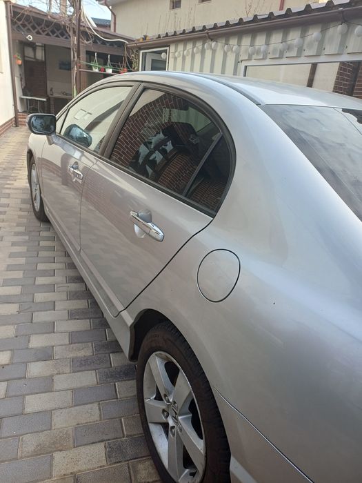 Vând Honda Civic 1.8 i-vtech 2007