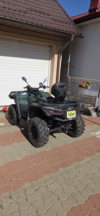 Atv can am autlander 700 ,an 2025