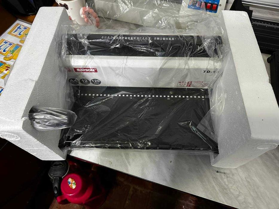 Новый Металлическая брошюратор/ переплетная машина RAYSON TD-13