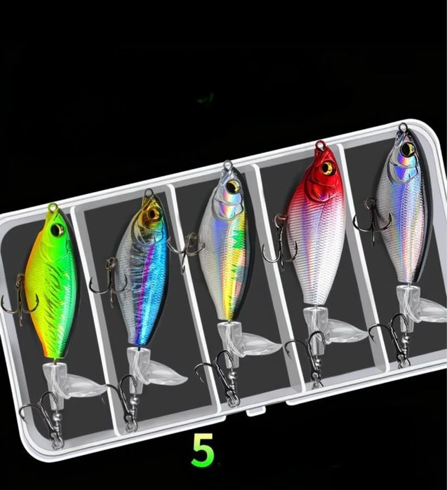 Блесна, поводок для рыбалки