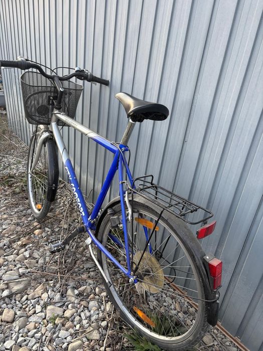 Vând biciclete cu coș