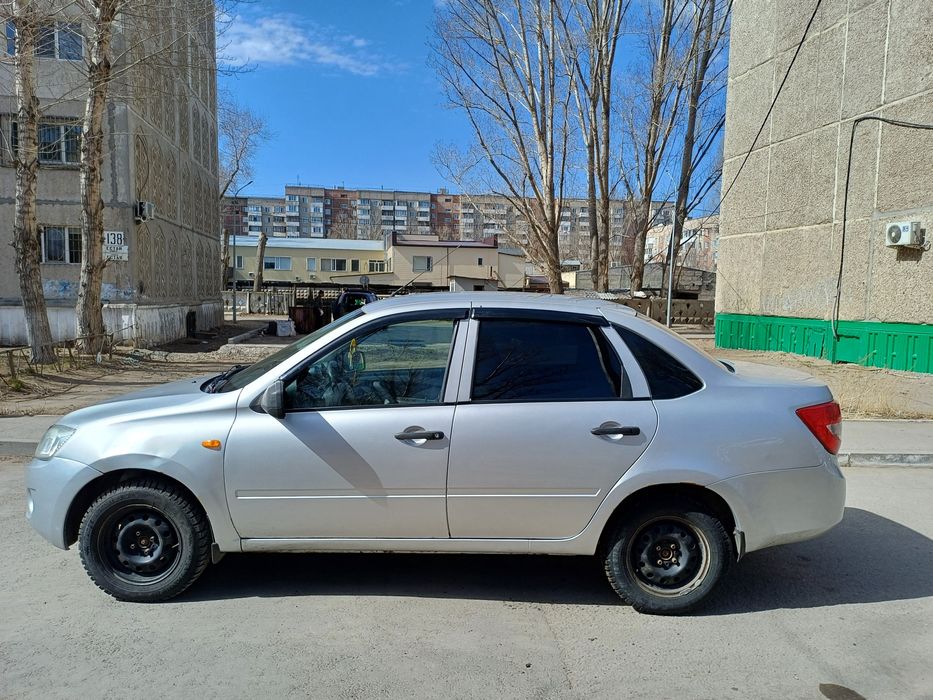 Лада Гранта металлик