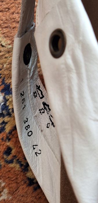 Летни чехли от бяла естествена кожа унисекс, 42 номер