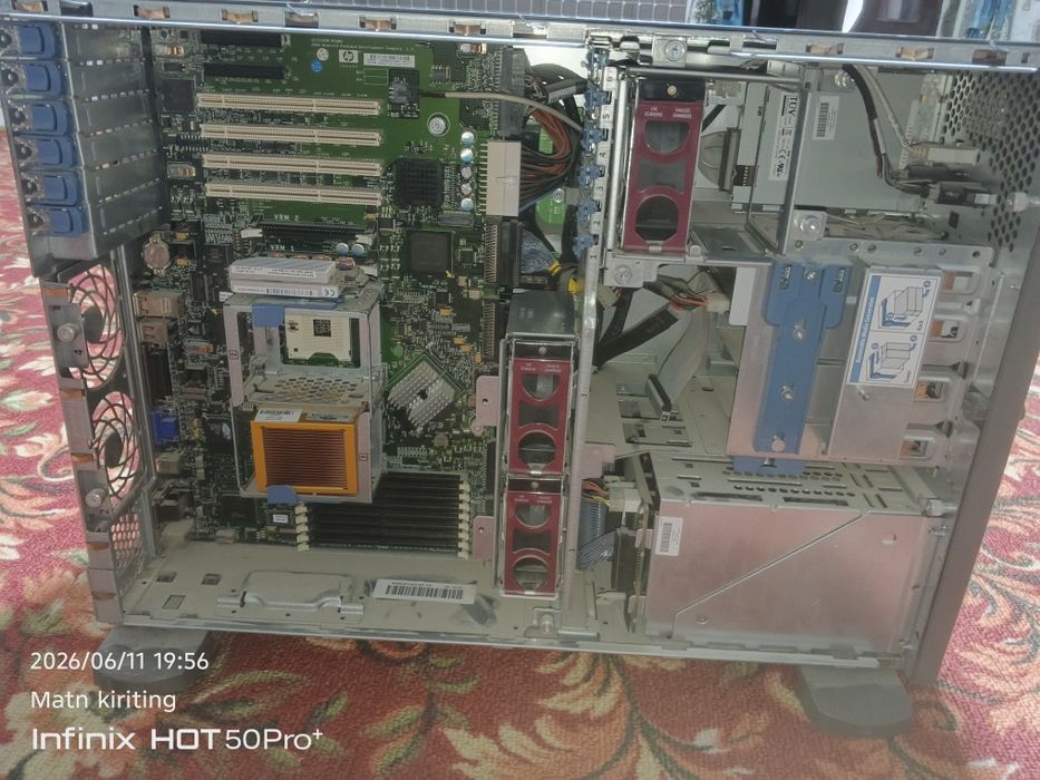 Server HP Sotiladi