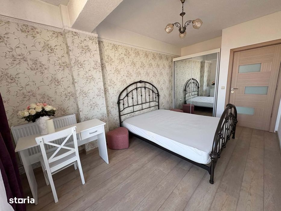 Apartament modern de 3 camere cu balcon și priveliște către munti