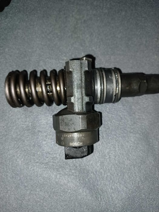 Injectoare audi .
