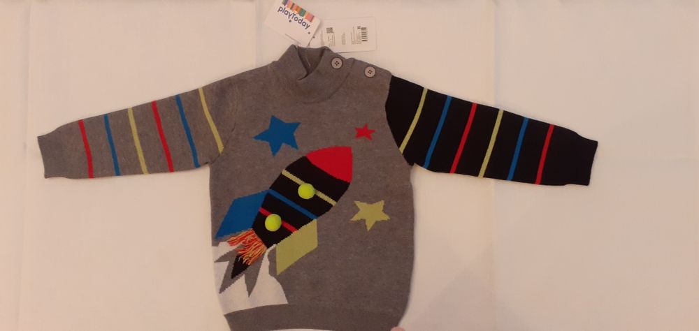 Теплый свитер  для малышей