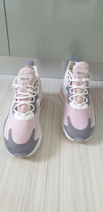 Nike Air Max 270 React UK 6.5 / 40.5 /26см ОРИГИНАЛ! Дамски Маратонки!