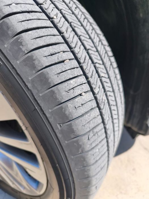 Комплект резины 235/55R20