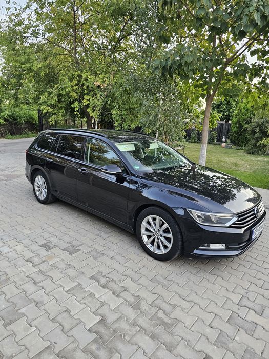 Vand wolkswagen passat 2015, 8500 euro ,prețul este usor negociabil