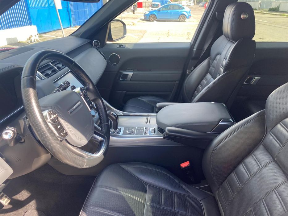 Range Rover Sport   / 292 cai / Meridian / Ventilatie / Camere360