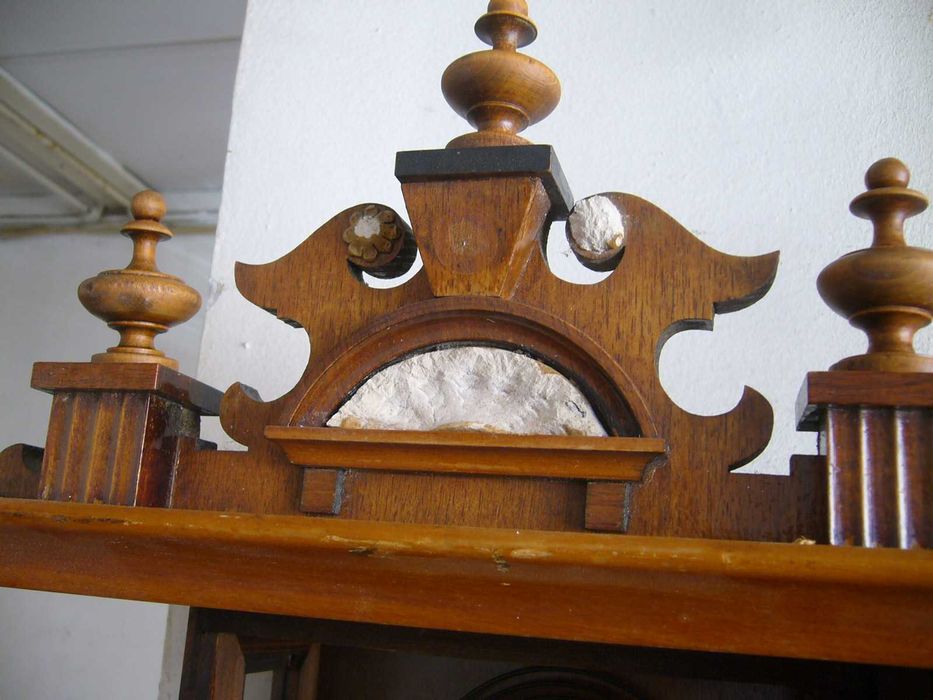 Старинен Стенен Часовник Junghans - Намаление със 100 лв