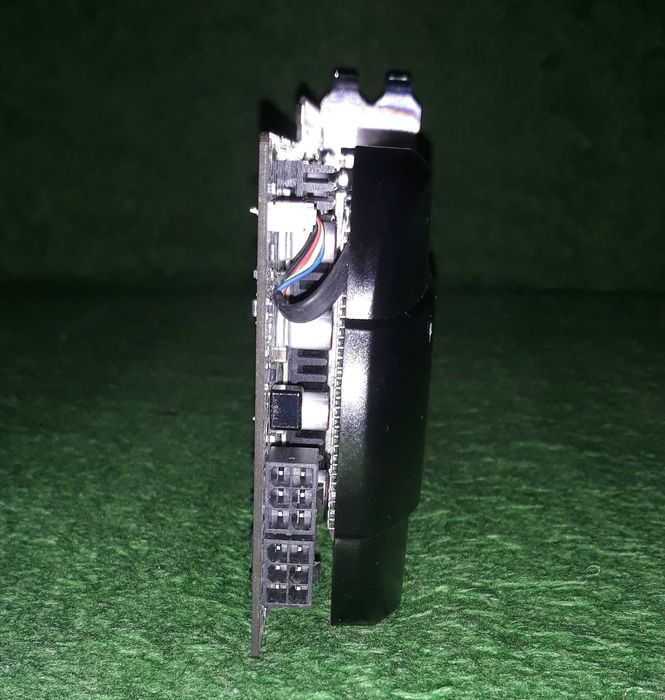 Placa Video Sapphire Radeon HD 5830