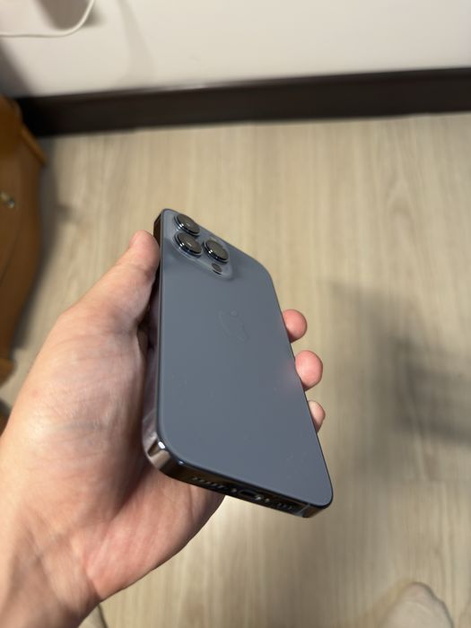 Iphone 13 pro в отличном состоянии
