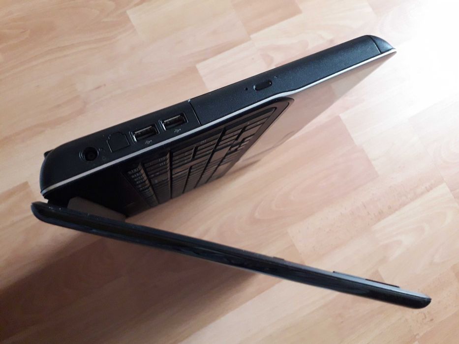 DEZMEMBREZ CQ 61 Laptop HP Compaq Presario CQ61 si CQ60