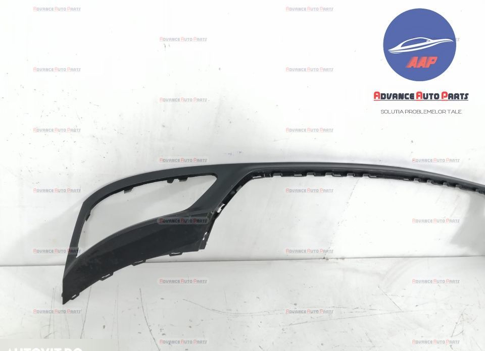 Заден дифузор С-линия код 4M8807521C - оригинален Ауди Кю8 / Audi Q8 O