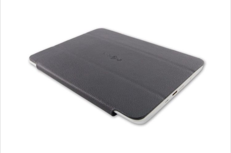 Husa flip imitatie piele pt tablete 8" cu magnet