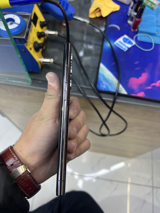 Samsung s22Ultra 12/512