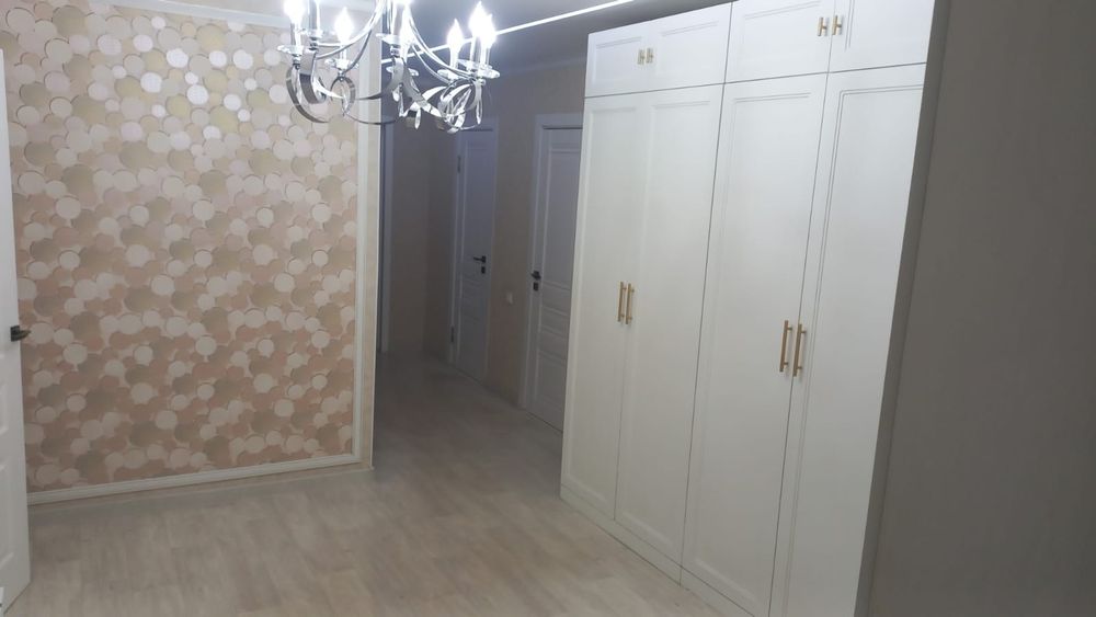 Сдается 2-х ком квартира 75 вк м