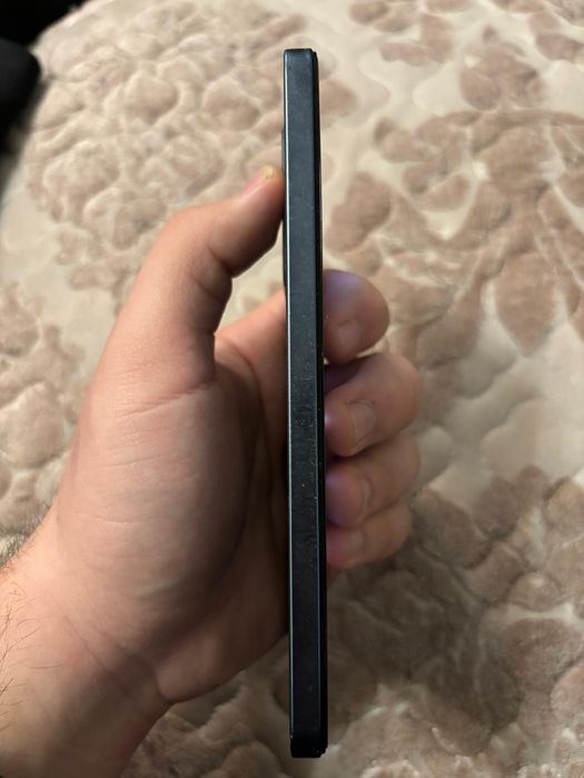 Телефон Vivo v25e