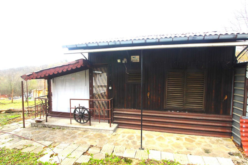 Продава се Къща в с. Харачерите, Област Габрово - 20 кв.м за 982 €/кв.м - Снимка #2