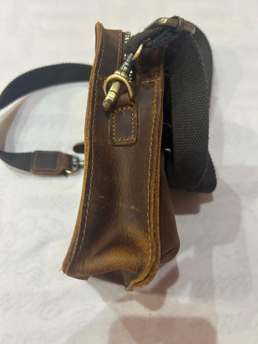 естествена кожа мъжка чанта