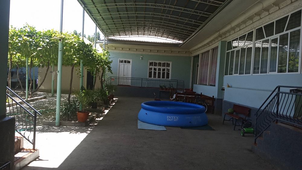 Xovli uy SOTILADI!   80.000$ kami bor