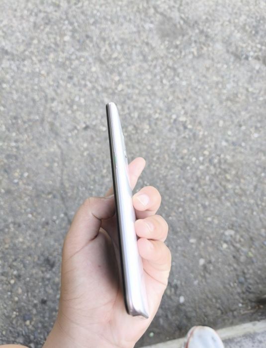 Продам Oppo A5 2020 в отс