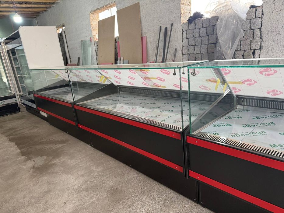 Витрина холодильник