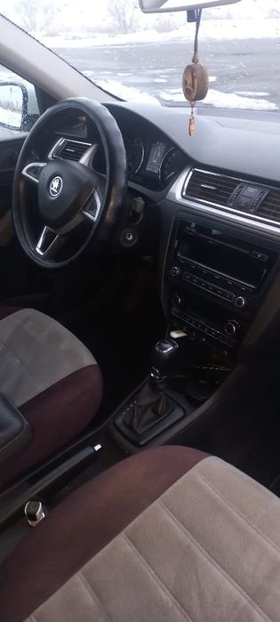 Продам автомобиль Skoda Rapid Elegance