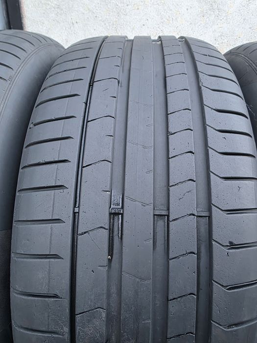 Vând patru anvelope de vara pirelli 265 50 19 dot 1322