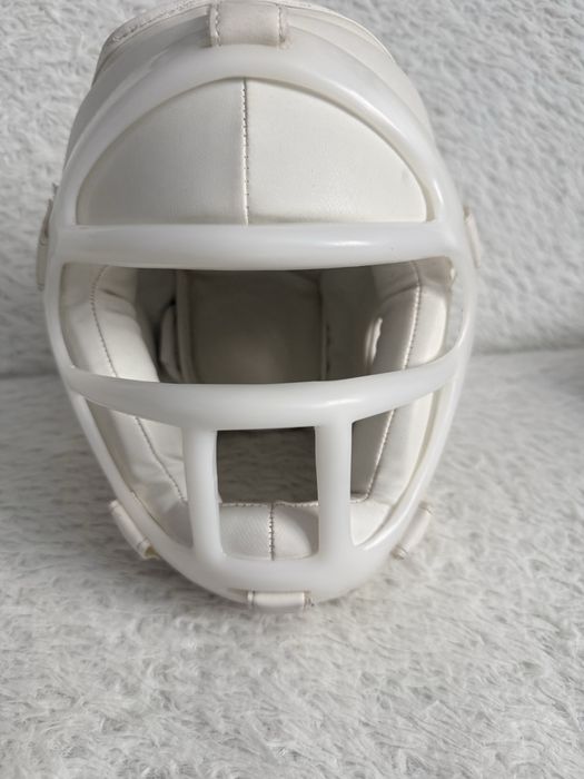 Продам шлем для борьбы