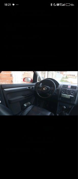 Продавам Volkswagen