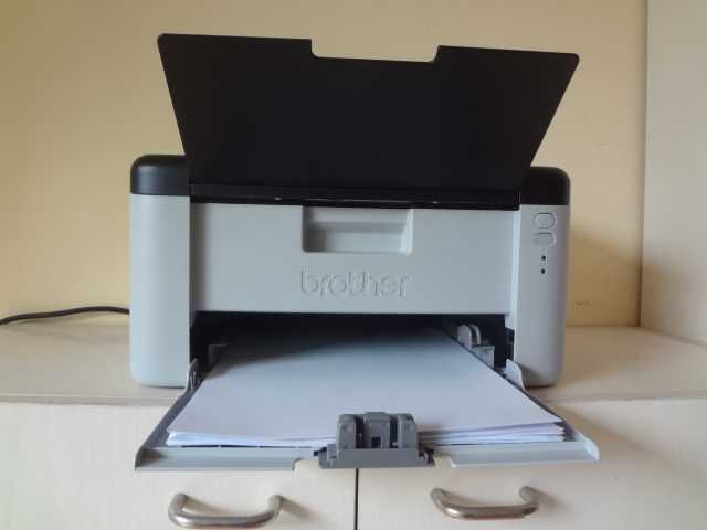 Лазeрен принтер марка - BROTHER  HL-1223 WE