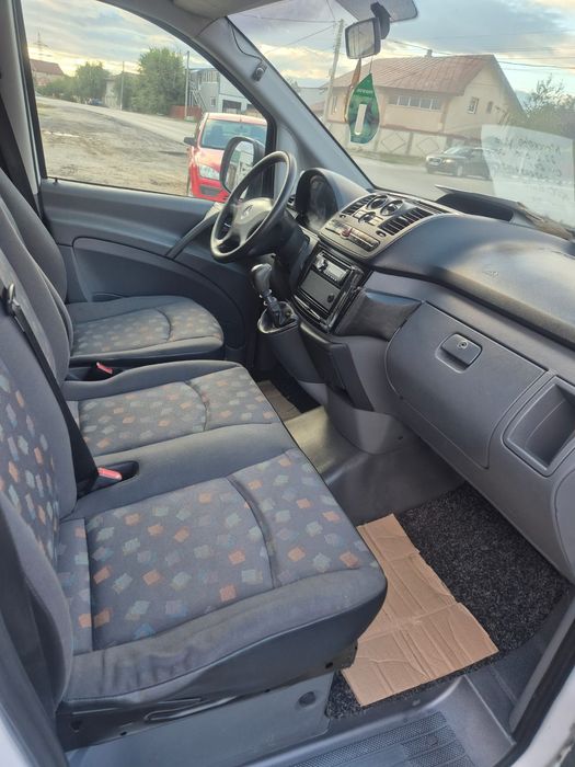 Vând Mercedes vito 22