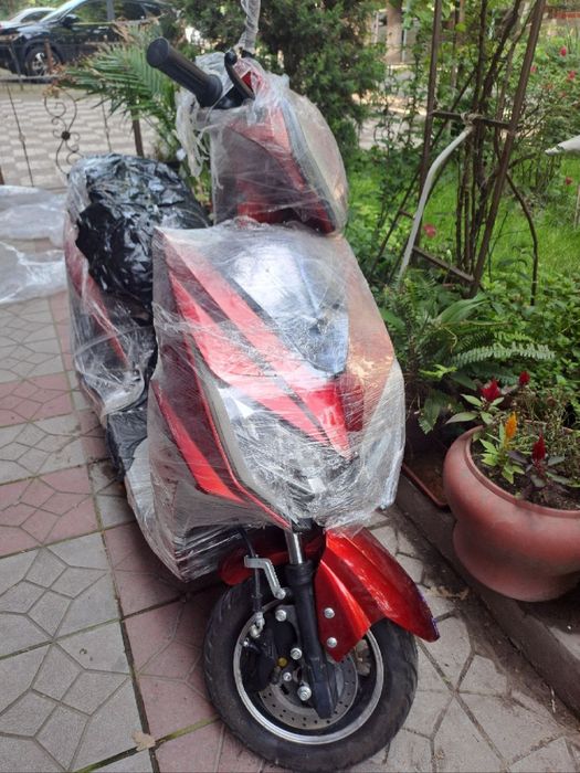 Скутер электрический