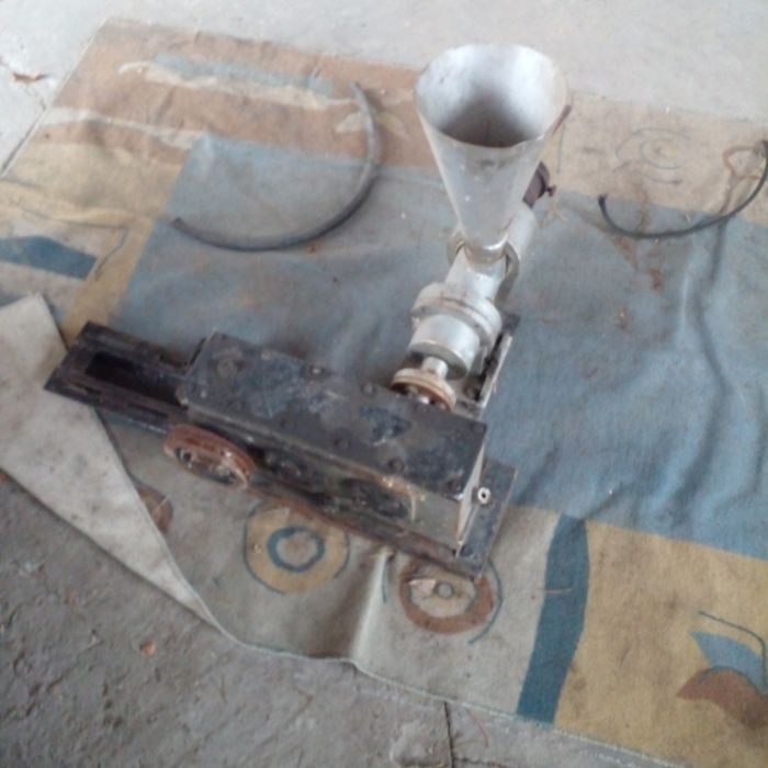 Продам прес для подсолнечное масло