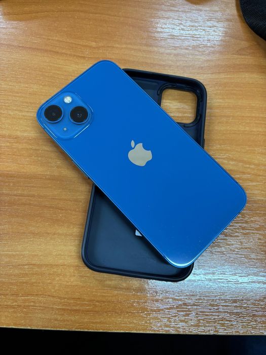 Айфон 13 каробка всё есть обмен на 14 про