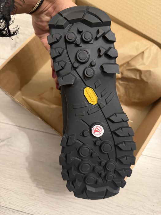 Vand ghete de drumetie hanwag