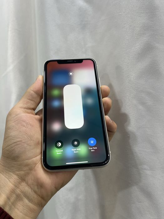 IPhone 11 128GB          .