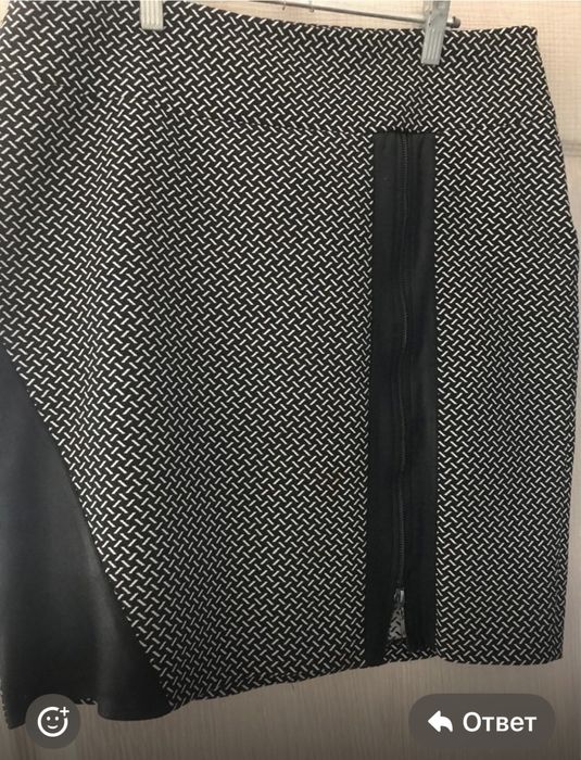 Костюмы и пиджаки