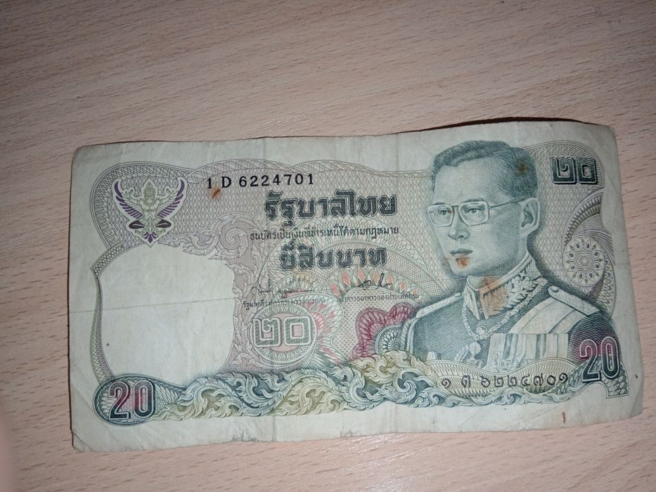 Деньги коллекционные разных стран, Pullar Koleksiya Uchun