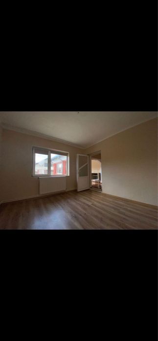casa 6 camer plus  teren 860 m desch 17 m