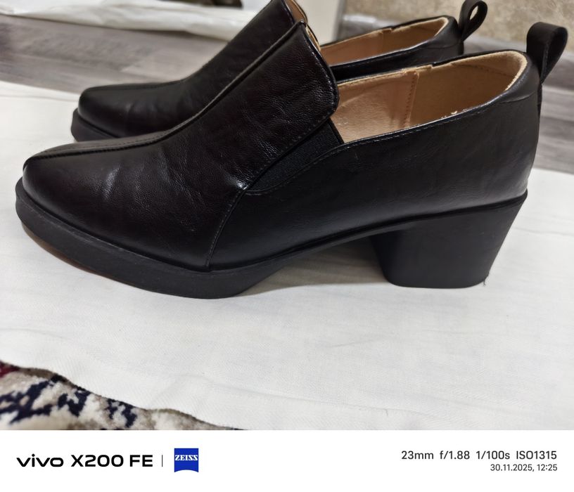 Натуральный коженный туфли