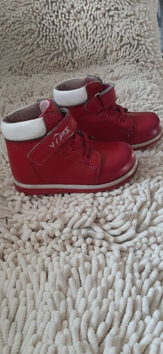 Ботинки детские,.