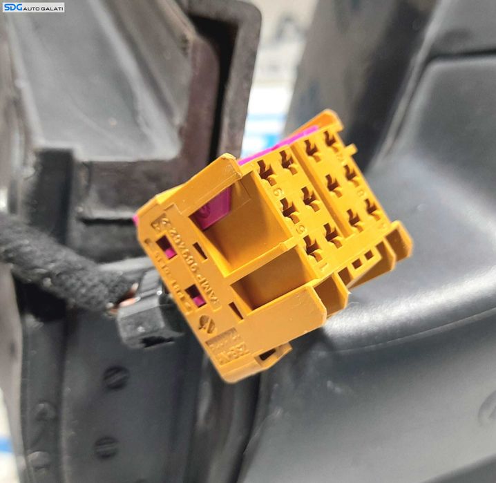 Oglinda Dreapta Electrica Volkswagen Polo 6R 2009 - 2017 Culoare LC9X Cod 6R2857502J [N0172]