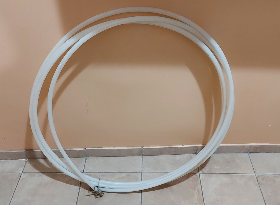 Труба полиэтиленовая за все 2000