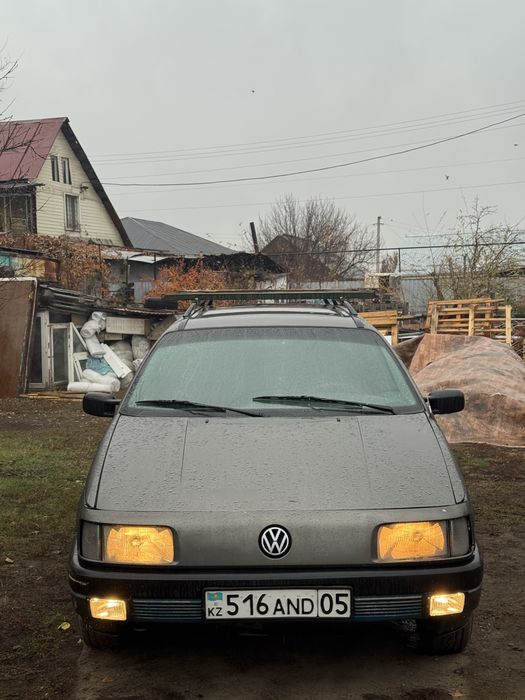 Passat b3 1990года