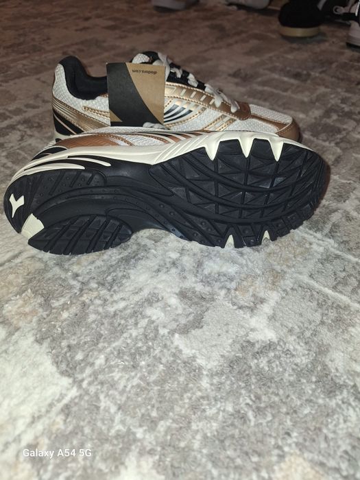 Adidasi Diadora 38 nou cu eticheta